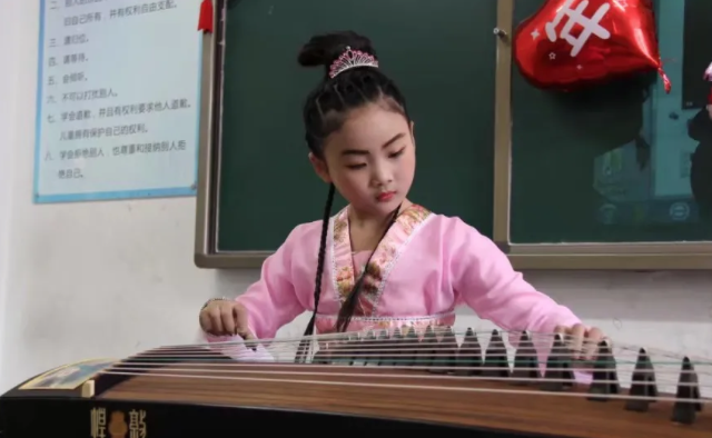 小學(xué)部丨“紅領(lǐng)巾”讀書(shū)吧（第三期：五二班 王金蓉））